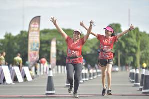 BIB: 0194
                            <button type="button" onclick="openModal(4955083)" class="btn btn-primary btn-sm float-right btn-popup" data-toggle="modal" data-target=".modal-high-quality">
                        <i class="fas fa-shopping-cart"></i> Add to Cart
                    </button>
                                            <button type="button" onclick="isThisMe(4955083, true)" class="btn btn-success btn-sm float-right btn-popup btn-isme hidden" data-toggle="tooltip" data-placement="bottom" title="นี่คือรูปของคุณใช่ไหม คลิกที่นี่เพื่อเอาเข้าอัลบั้ม">
                        <i class="fas fa-plus"></i> Add to album
                    </button>
                    <button type="button" onclick="isThisMe(4955083, false)" class="btn btn-warning btn-sm float-right btn-popup btn-isnotme hidden">
                        <i class="fas fa-ban"></i> Remove from album
                    </button>